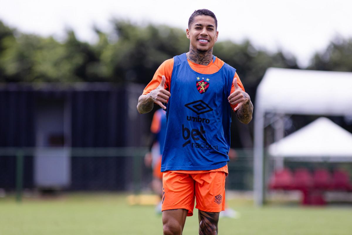 Foto de Matheusinho, do Sport, que deve ser o novo reforço do Ceará