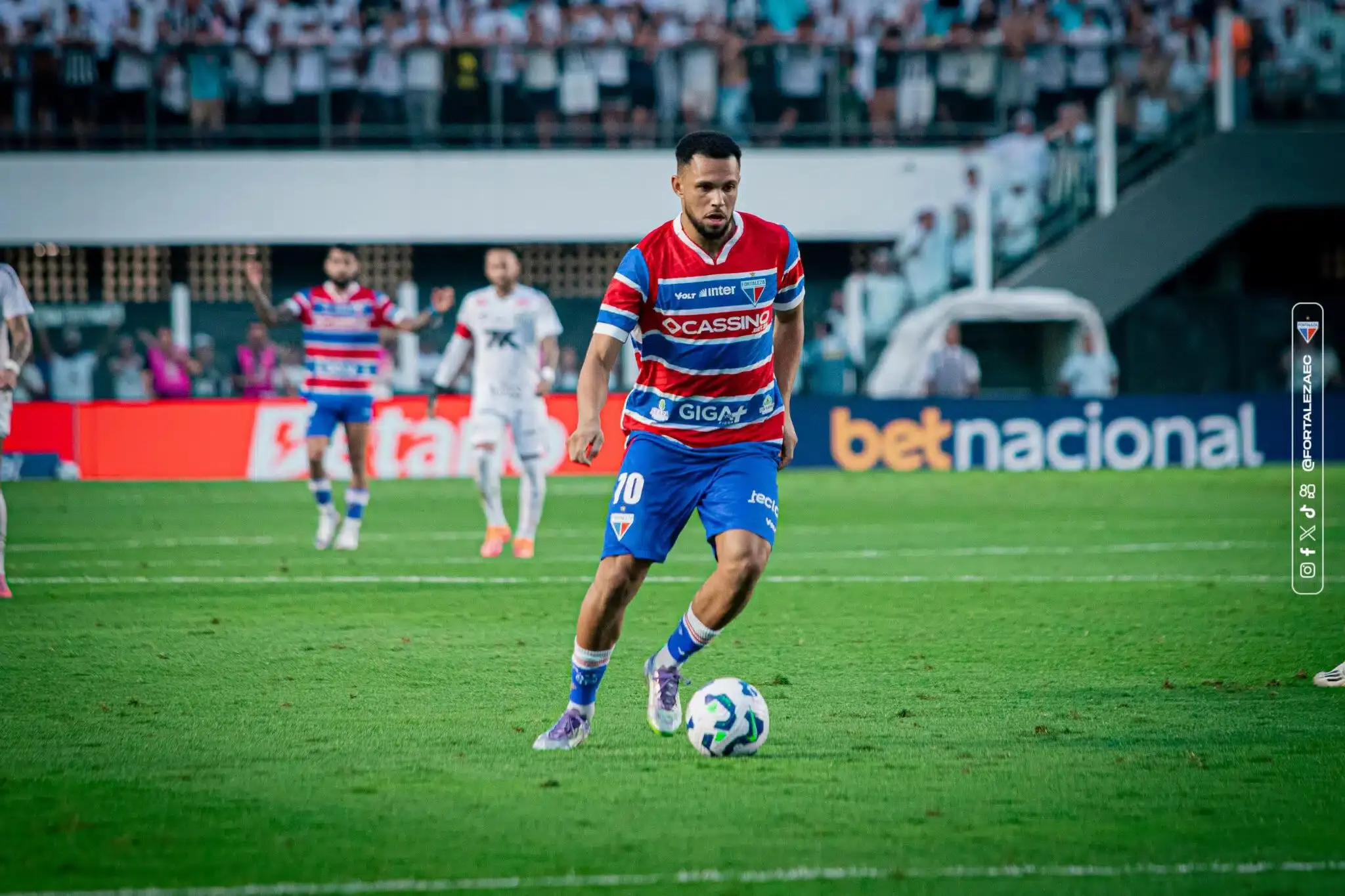 Pablo Roberto em ação pelo Fortaleza