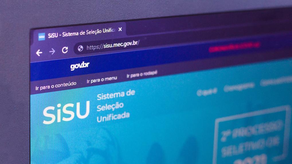 Tela de um computador com o site do Sistema de Seleção Unificada Sisu aberto.