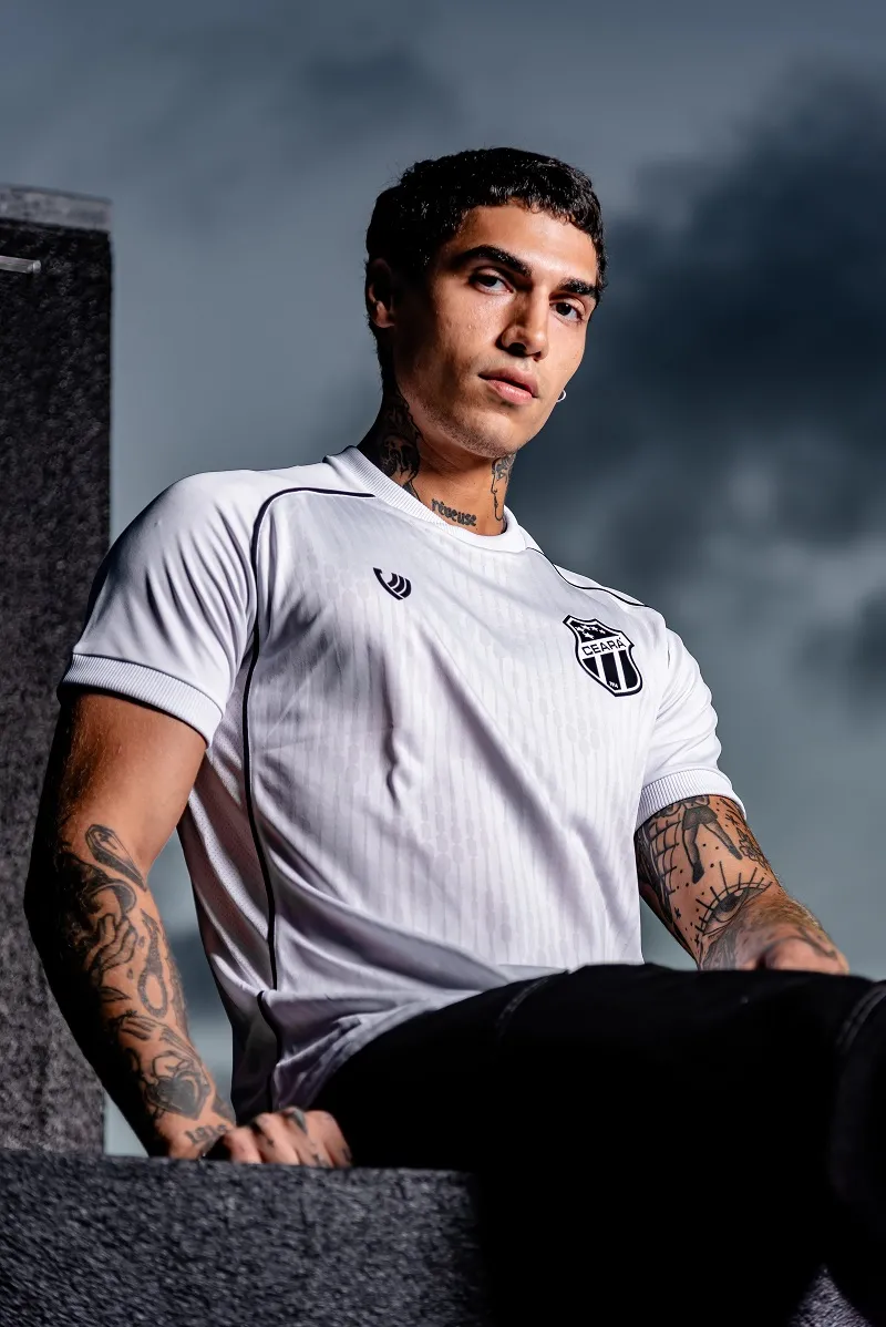 Ceará lança uniforme 2 para a temporada 2026.
