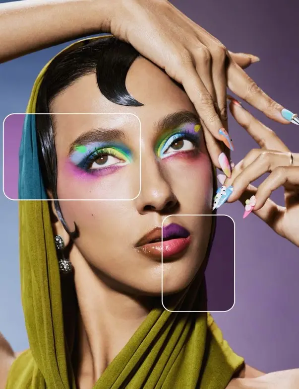 Combinação de cores e assimetria marcam as composições.