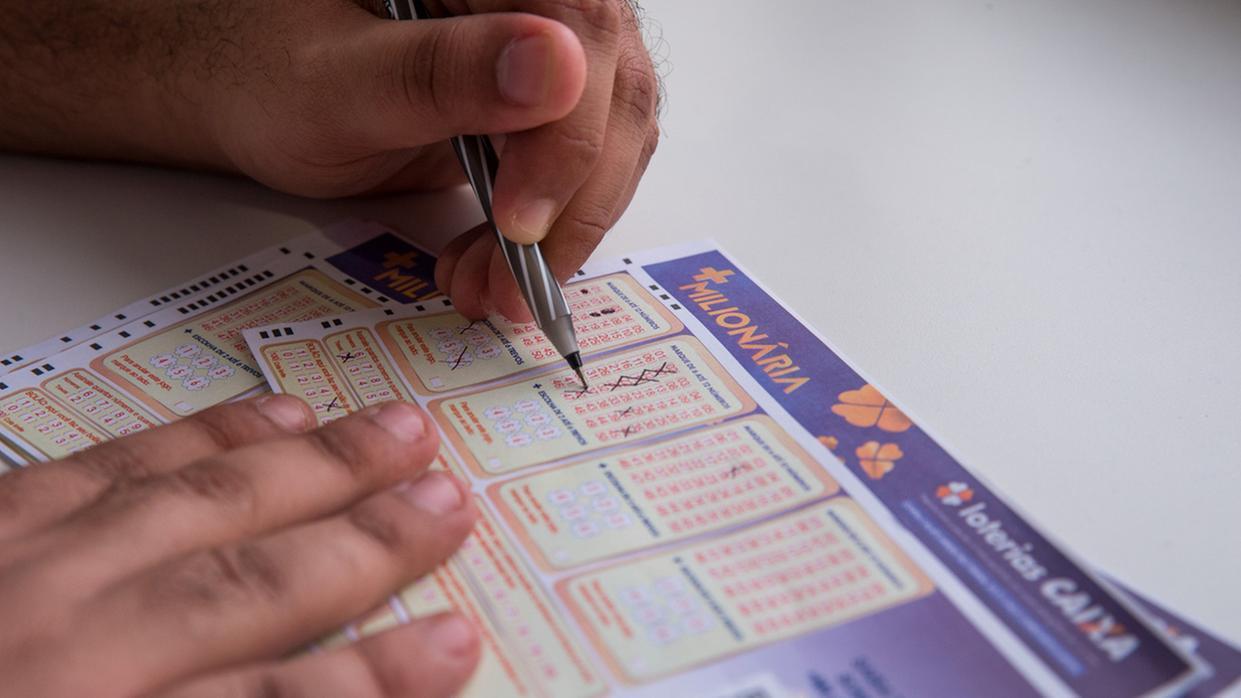 Volante da +Milionária.