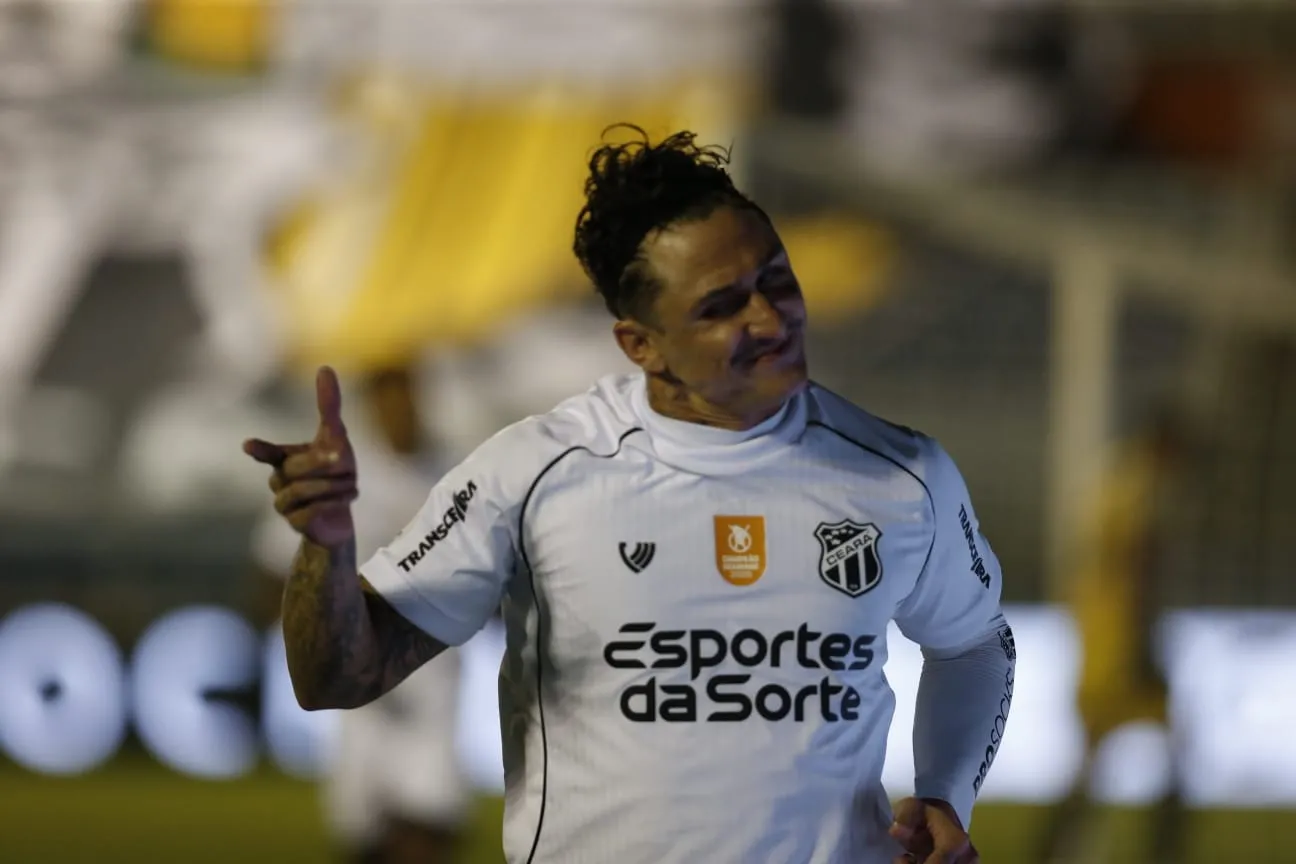 Vina marcou o 1º gol do Ceará com 33 segundos de jogo