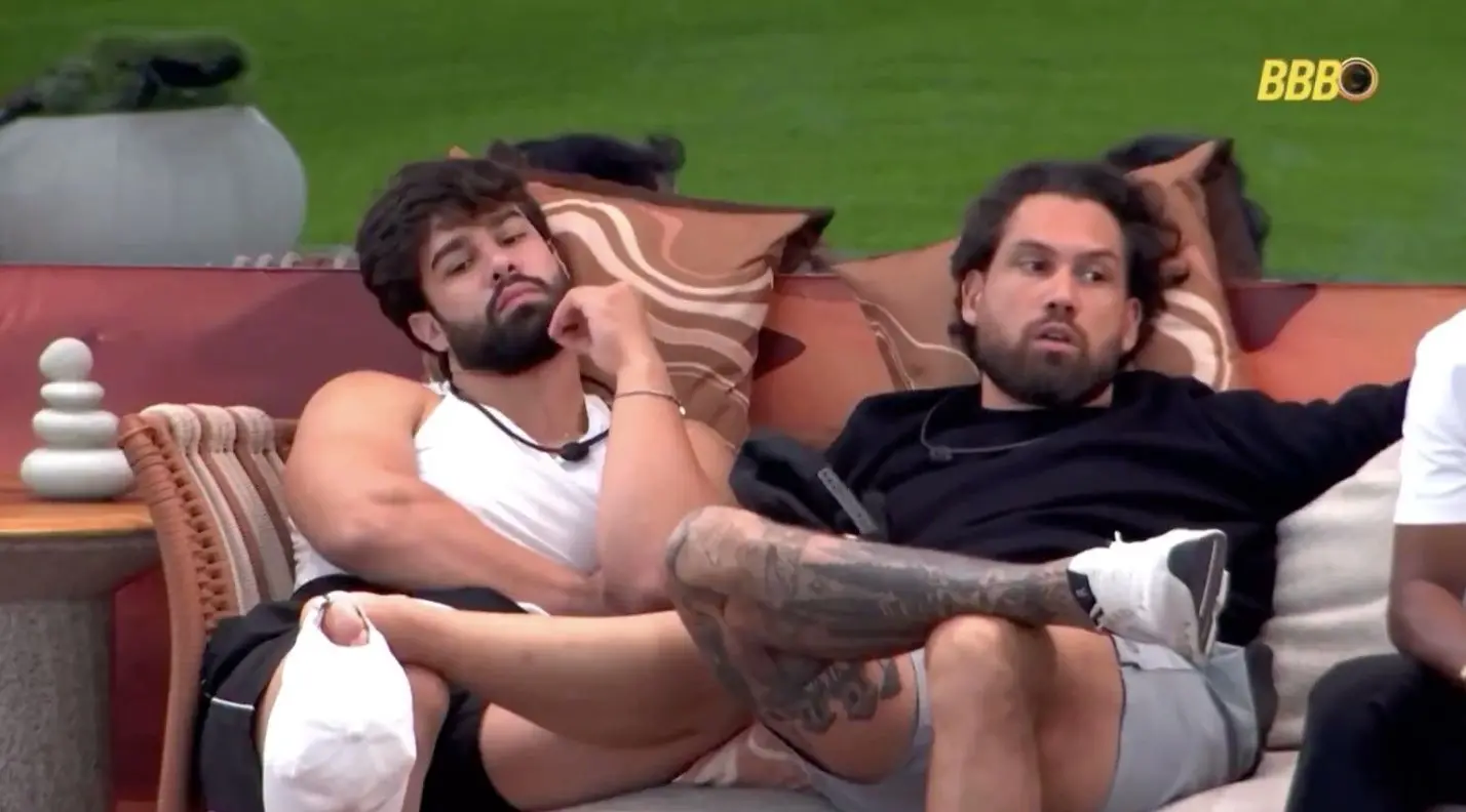 Fala de Brígido no BBB 26 sobre Pedro e Ana Paula repercute negativamente nas redes sociais.