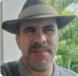 Henrique Alckmin Prudente é professor