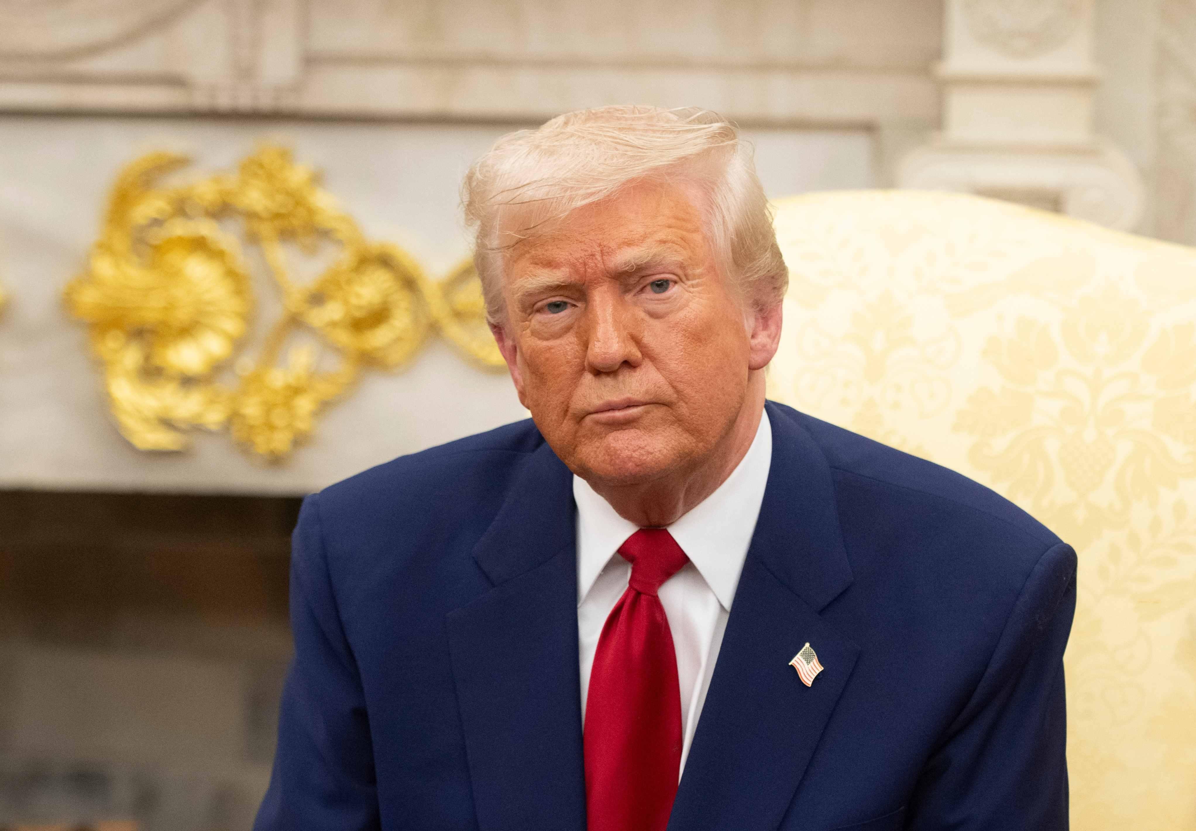 Imagem de Donald Trump para uma matéria sobre porta-aviões no Oriente Médio.