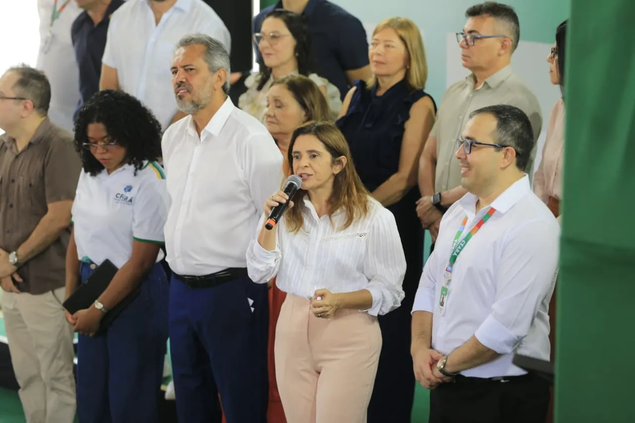 Secretária Eliana Estrela informou que prazo deve ser acelerado para cumprir entregas.