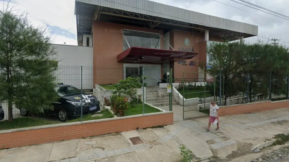 Fachada da Casa da Mulher em Quixadá.