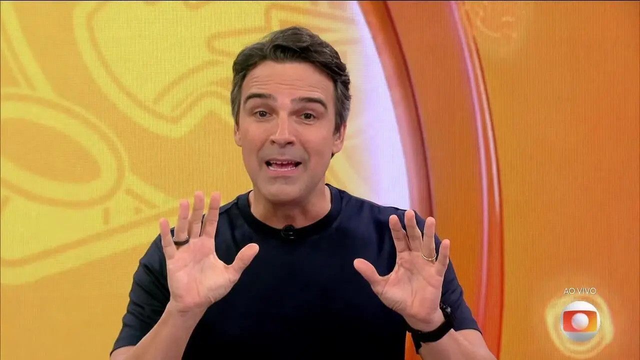 foto do apresentador Tadeu Schmidt do BBB 26.