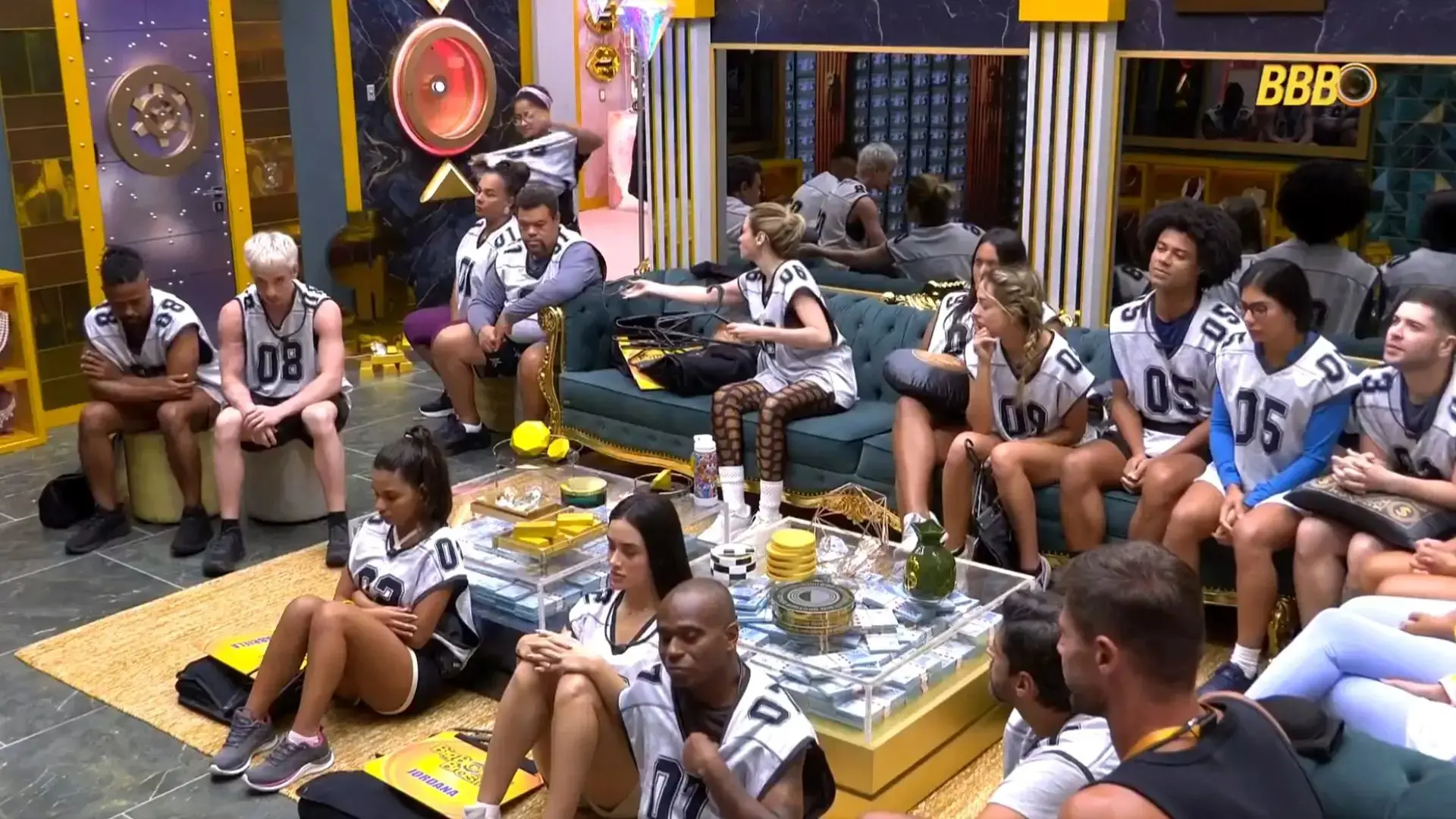 Participantes do BBB 26 aguardam Prova do Anjo.