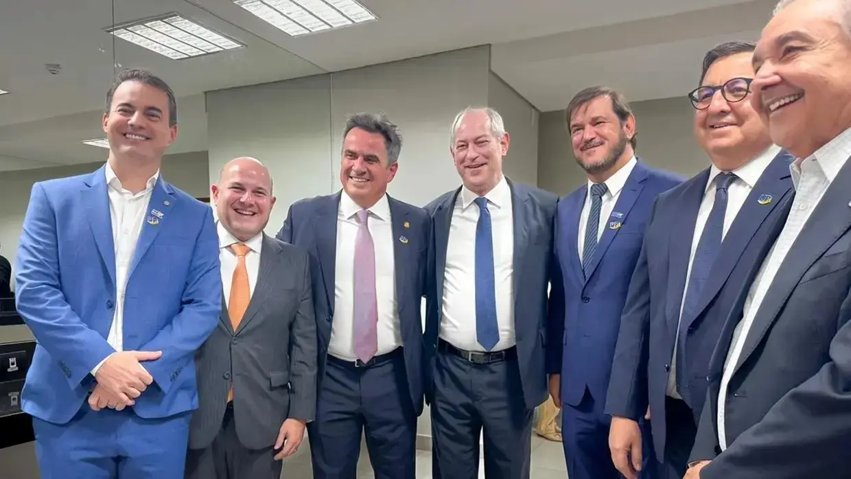 Imagem da notícia Aproximação de Ciro Gomes com União Brasil fortalece ofensiva da oposição no NE