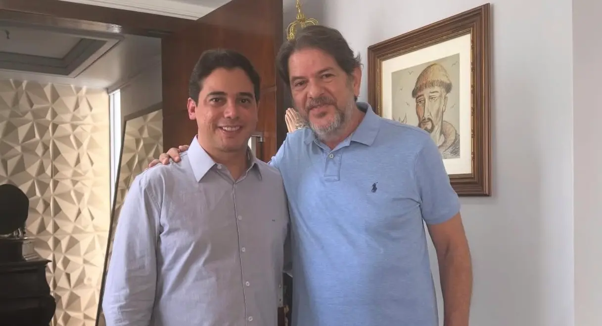 Senador Cid Gomes e deputado Júnior Mano