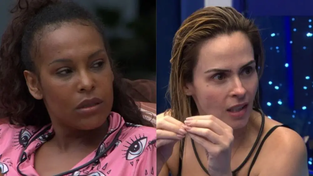 Sol Vega, à esquerda com pijama rosa, e Ana Paula Renault, à direita com top preto, em cena de Big Brother Brasil.