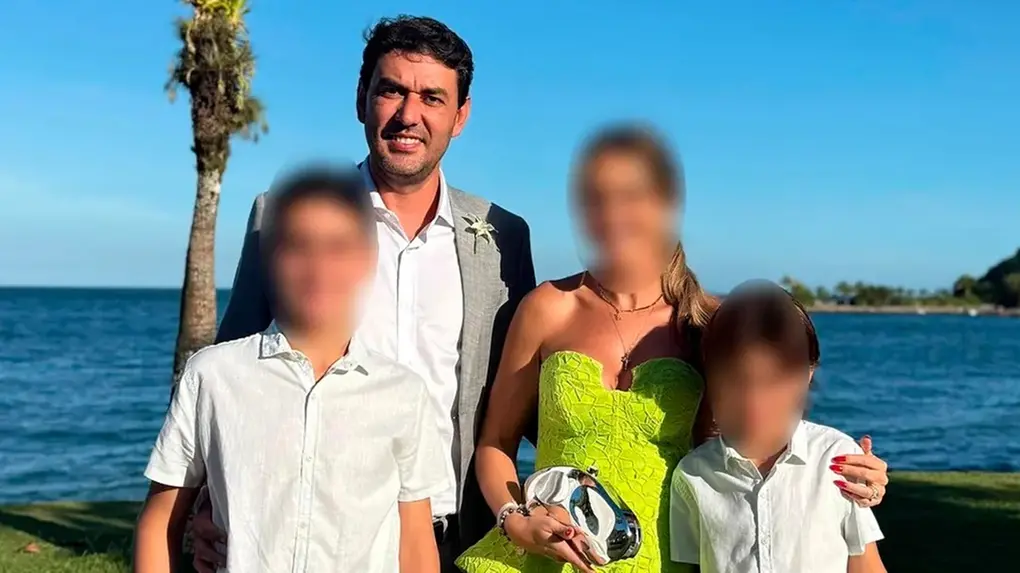 foto de Thales Machado, secretário de Itumbiara que matou os dois filhos a tiros, ao lado da esposa.