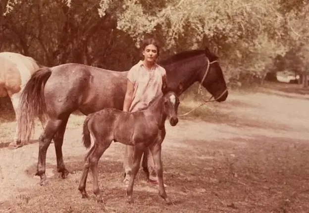 Imagem de Sari, mãe da escritora Julieta Correa.