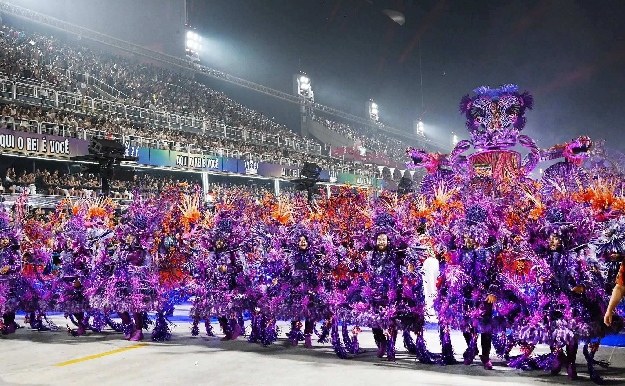 Acadêmicos do Grande Rio na Marquês de Sapucaí.