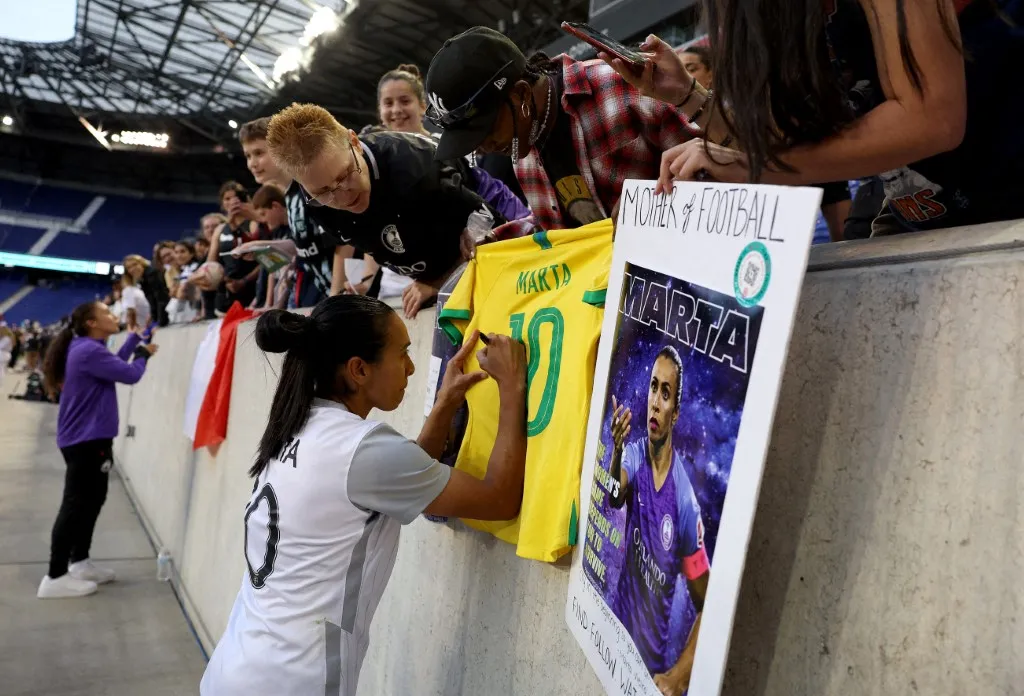 Marta joga nos Estados Unidos, no Orlando Pride, e é uma das jogadores mais reverenciadas da Liga