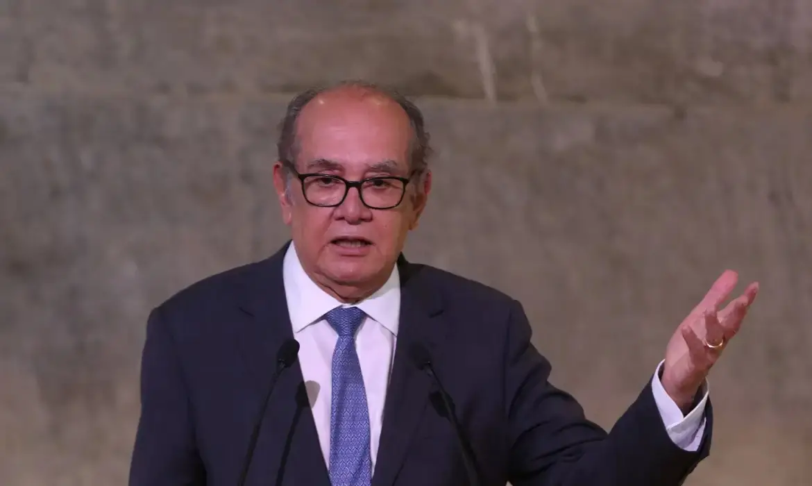 Gilmar Mendes fixou prazo de 60 dias para que tribunais e Ministérios Públicos estaduais suspendam o pagamento de verbas indenizatórias instituídas com base em leis estaduais.