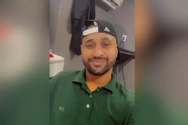 O ator Moisés Trindade tinha 33 anos. 