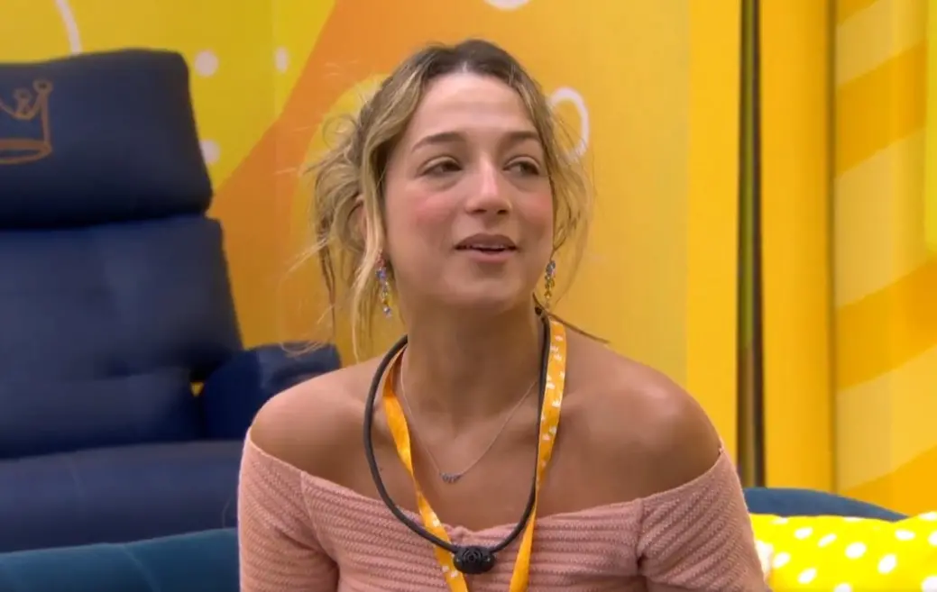 Foto de Samira, participante do BBB 26, no quarto do líder.