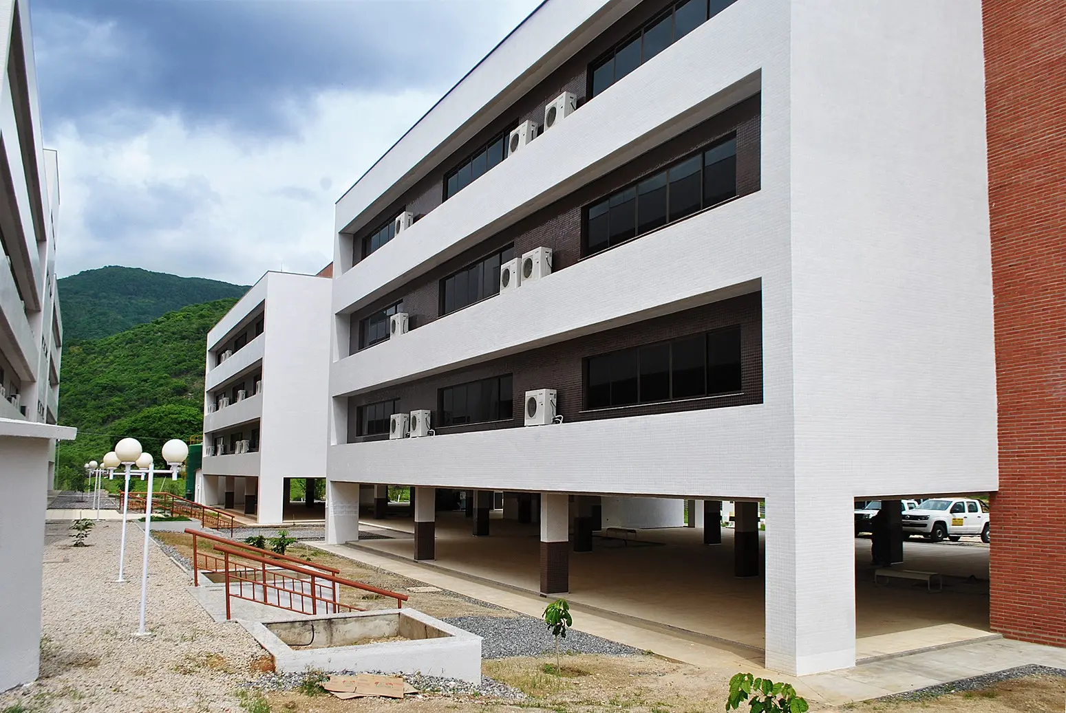 foto de prédio da Unilab Ceará.