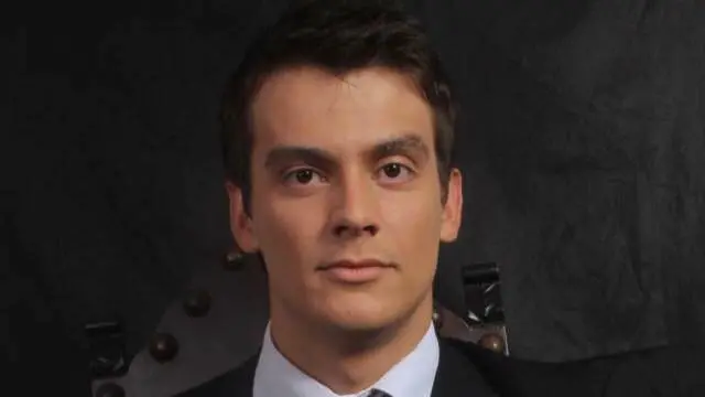 Victor Quintiere é professor