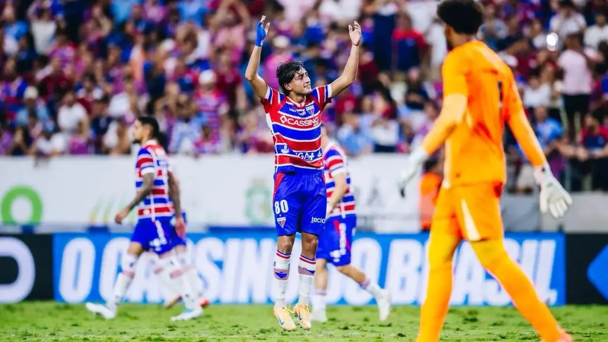 O atacante Herrera fez 21 jogos pelo Fortaleza