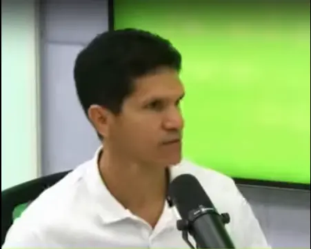 Imagem da notícia Magno Alves exalta joia do Ceará e fala sobre Clássico-Rei: 'jogo que muda uma vida'