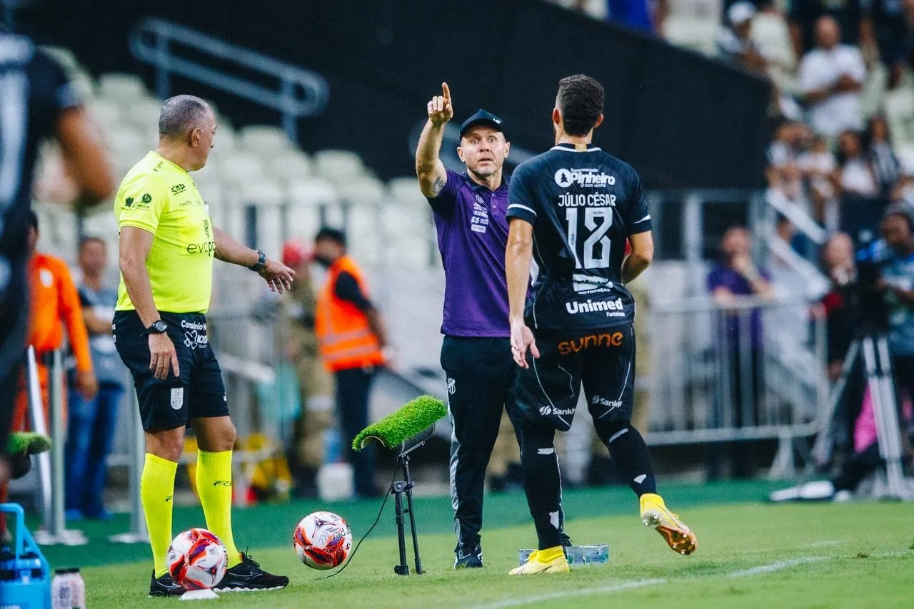O técnico Mozart deu uma cara rapidamente ao Ceará, tornando o time muito competitivo