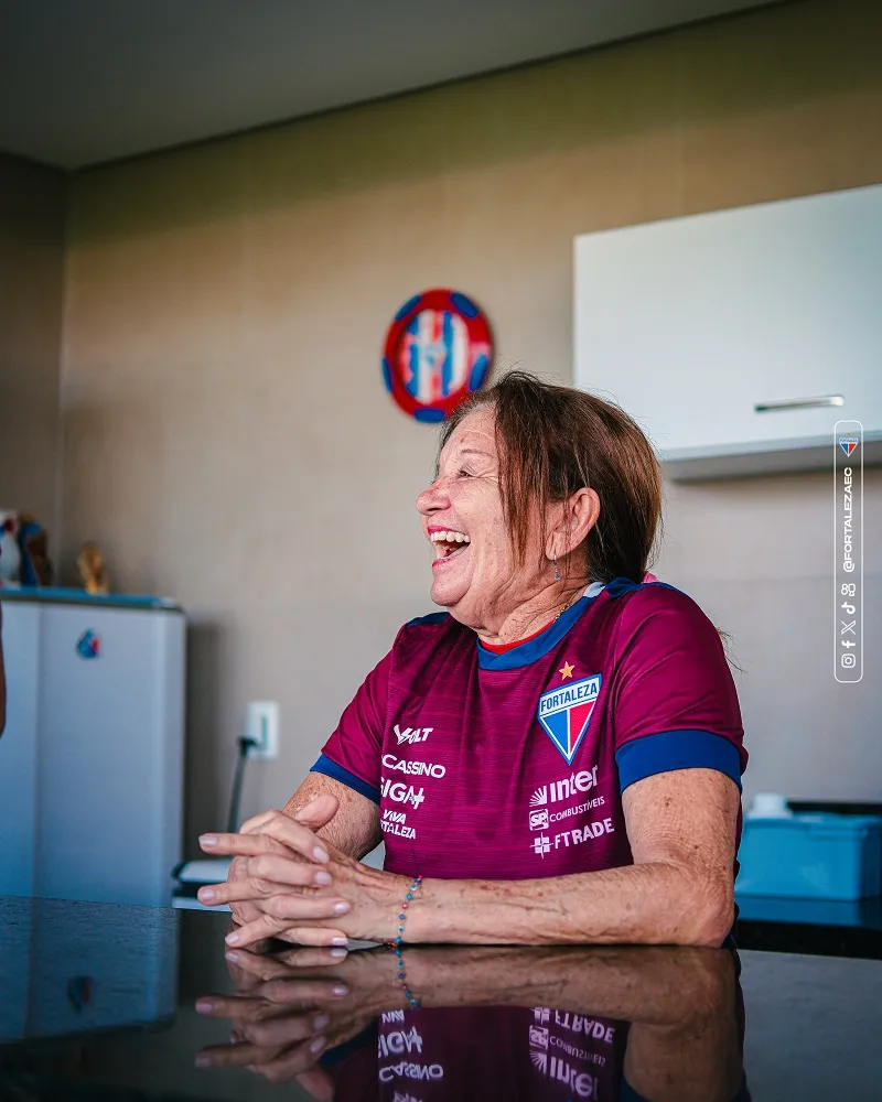 Toinha é a funcionária mais antiga do Fortaleza.
