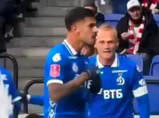 David Ricardo marca gol em estreia no futebol europeu