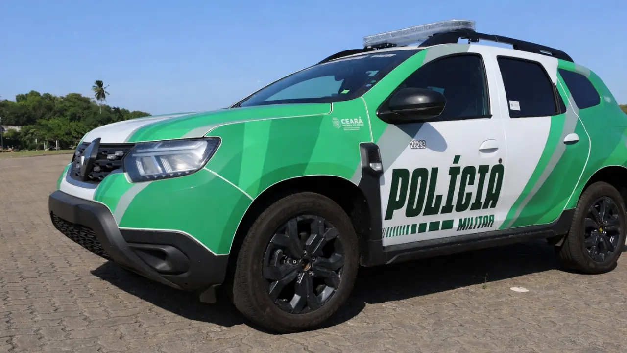 Polícia segue realizando buscas nas regiões por suspeitos.