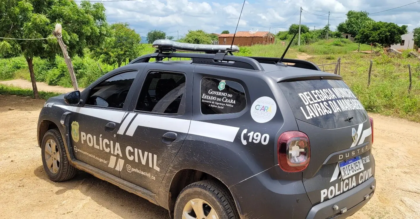 Delegacia de Polícia Civil de Lavras da Mangabeira investiga caso.