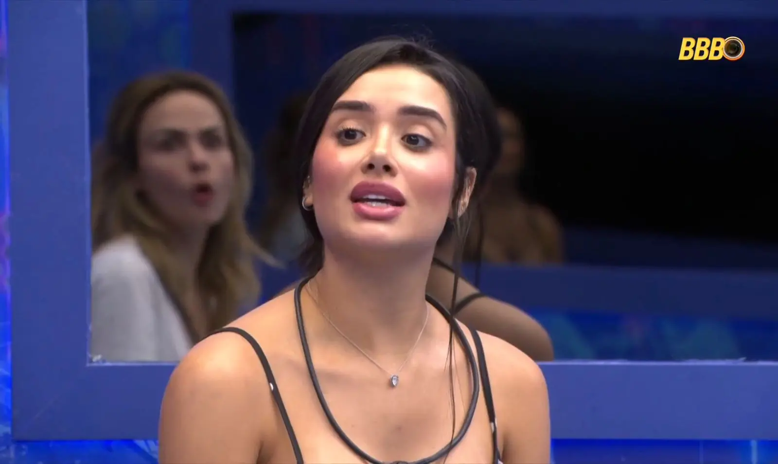 Jordana e Ana Paula conversando no BBB 26.