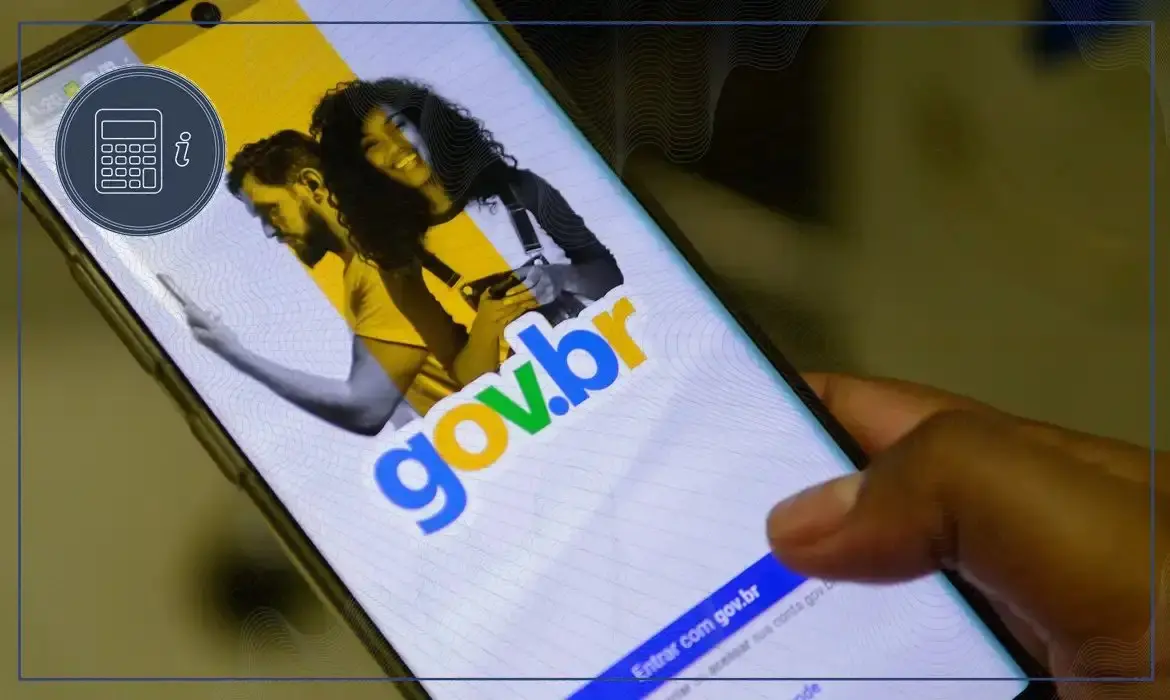 Foto de contribuinte acessando portal gov.br, necessário para fazer declaração do Imposto de Renda.