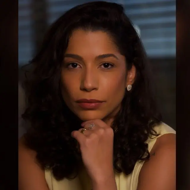 Carolina Tavares é advogada