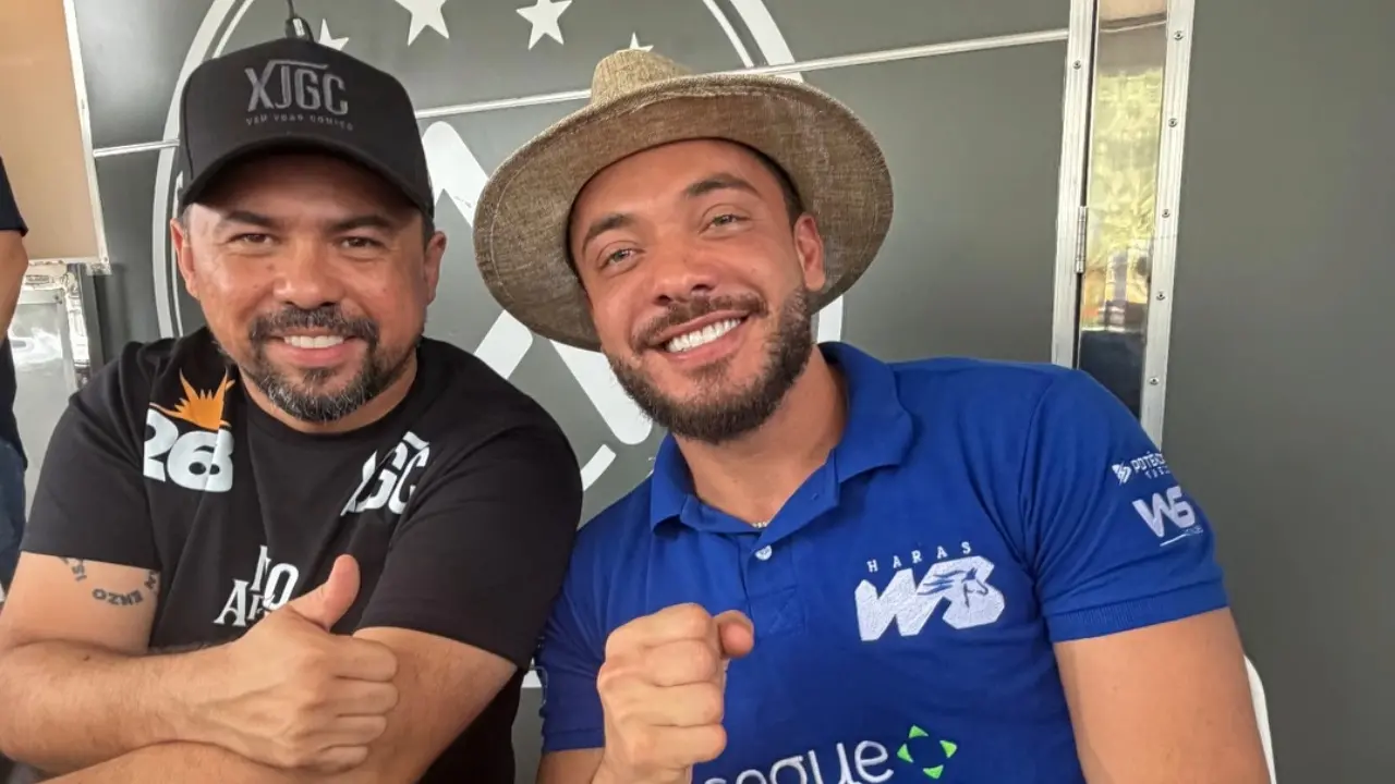 Xand e Wesley passaram semana alinhando apresentação em vaquejada no Ceará.