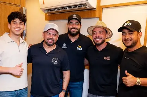 Vaquejada com Xand e Wesley no Ceará atraiu nomes como Henrique e Juliano.