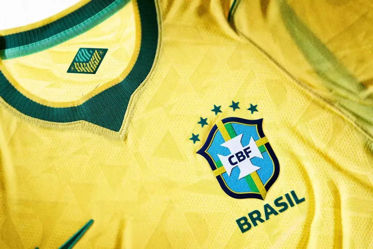 Uniforme 1 do Brasil lançado neste sábado