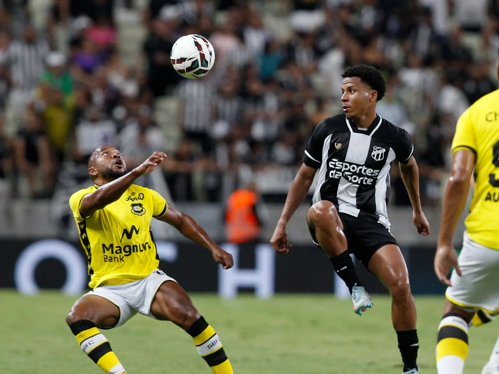 Imagem da notícia No Castelão, Ceará empata com o São Bernardo na estreia da Série B