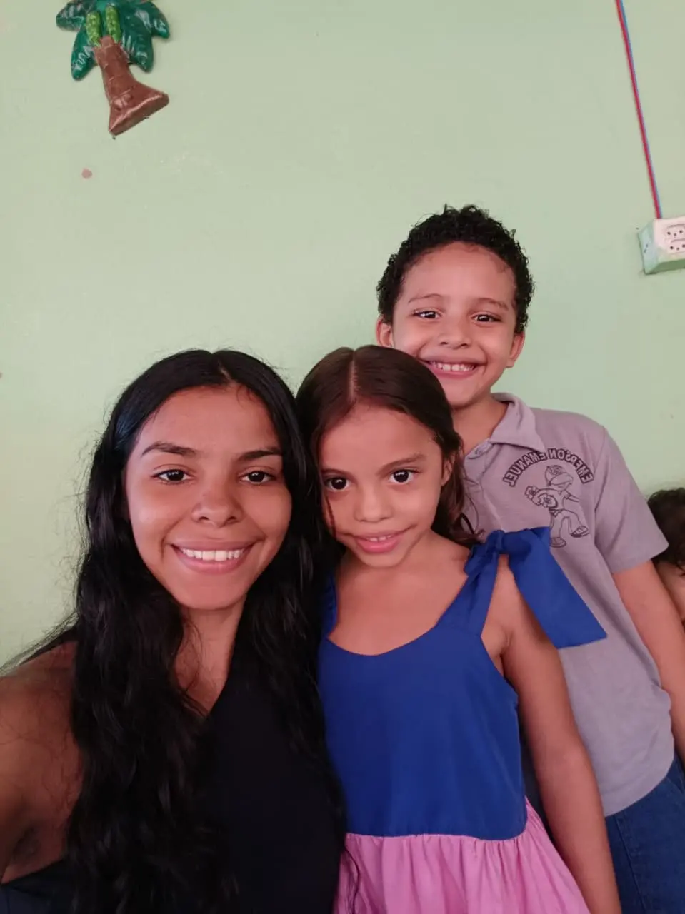 Imagem da notícia Cearense, mãe de autistas ganha geladeira após 3 dias de mobilização na internet