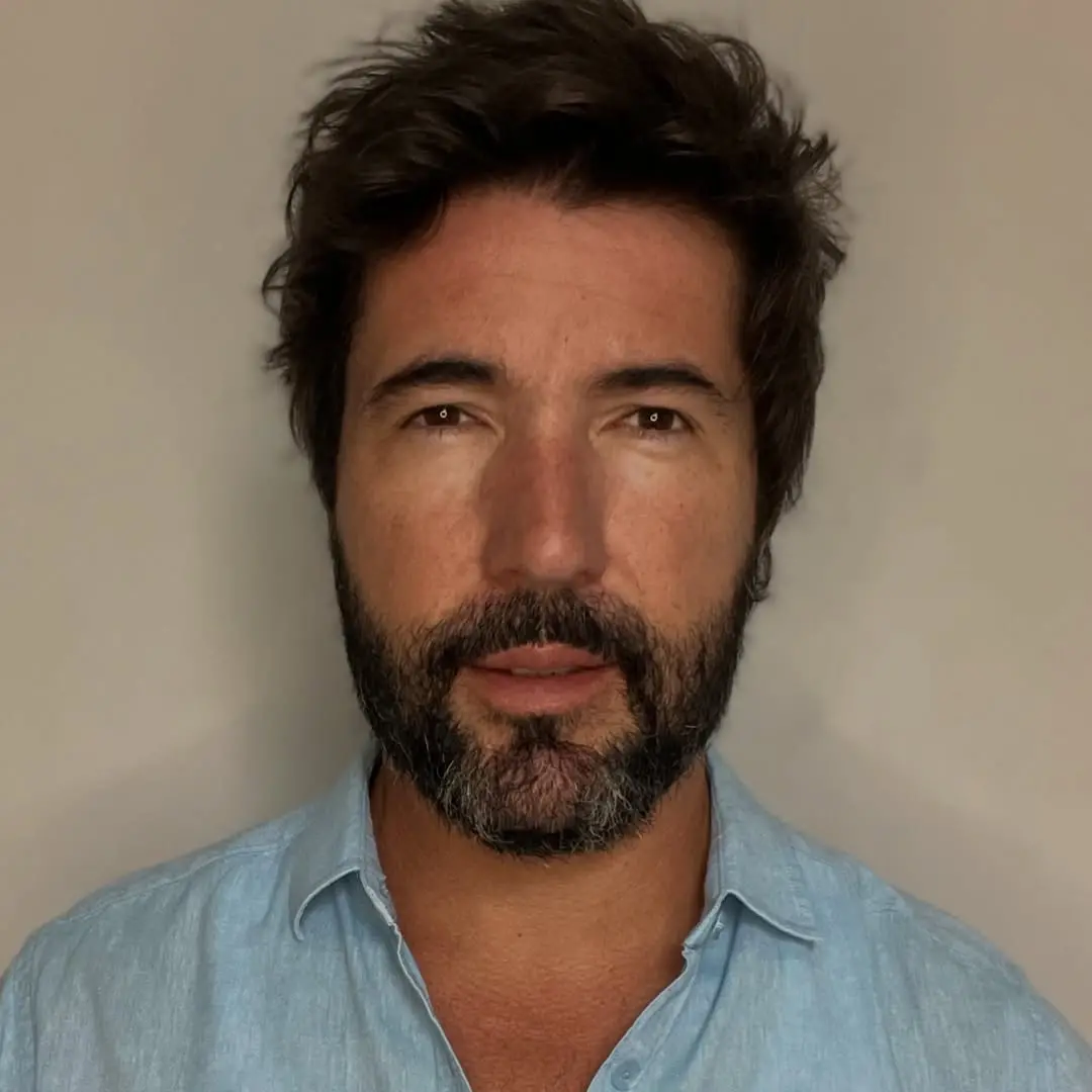 Imagem de rosto do ex-ator da Rede Globo, Sandro Pedroso.