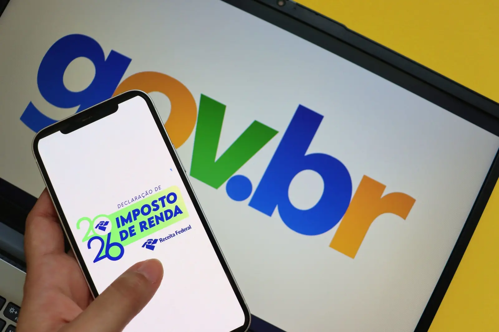 Foto que contém declaração do Imposto de Renda 2026.