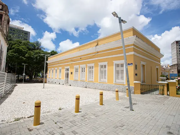 Fortaleza 300 anos: conheça os prédios que abrigaram o poder político ao longo da história 6 $image.meta.caption