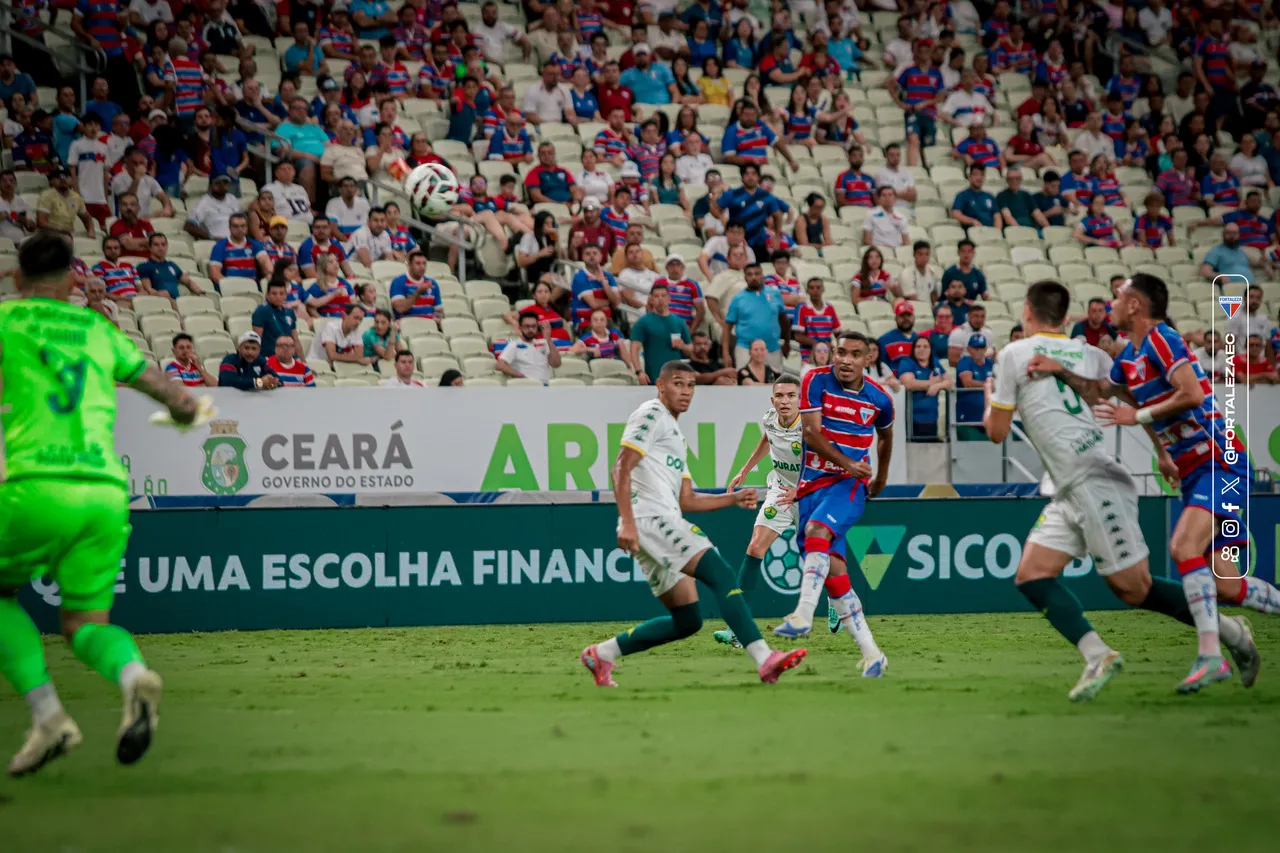 O Fortaleza fez um jogo sem inspiração no Castelão contra o Cuiabá