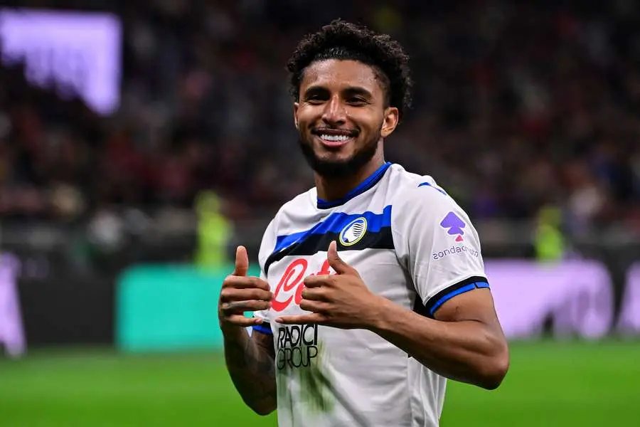 Ederson em ação pelo Atalanta