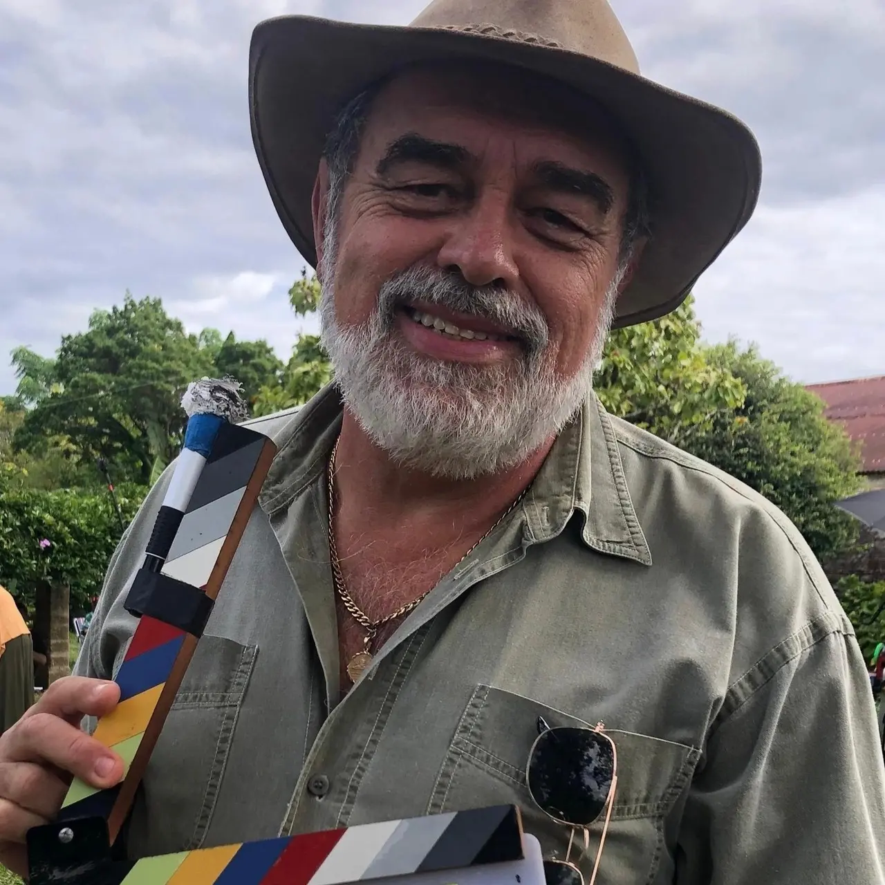 Imagem do ator e dublador Luis Franke.