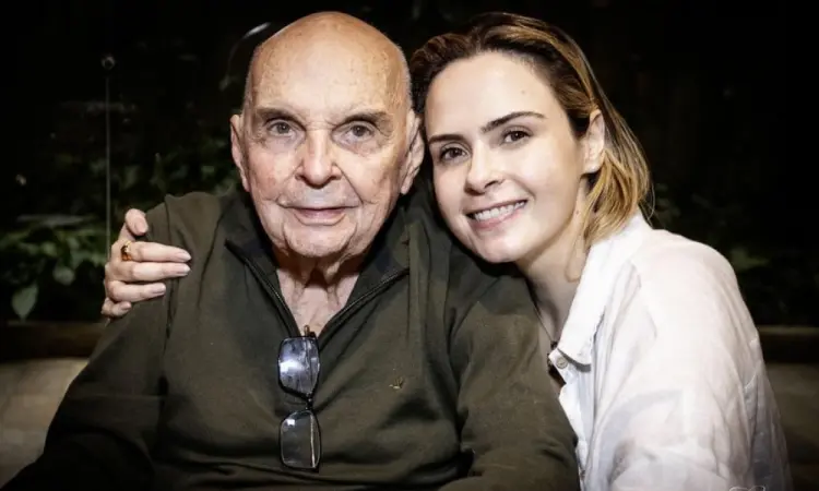 Imagem da notícia Pai de Ana Paula Renault do BBB 26 é internado; saiba estado de saúde