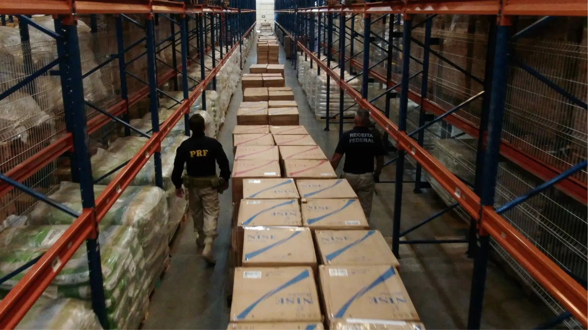 Foto de deposito clandestino.