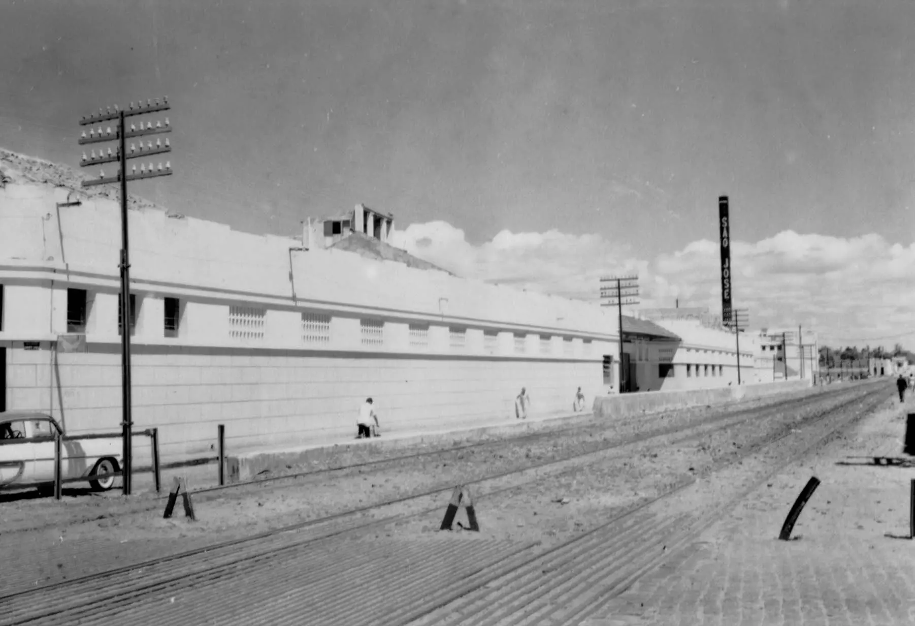 Fábrica de tecidos São José, na Avenida Cel. Philomeno Gomes, no bairro Jacarecanga, na década de 1950.